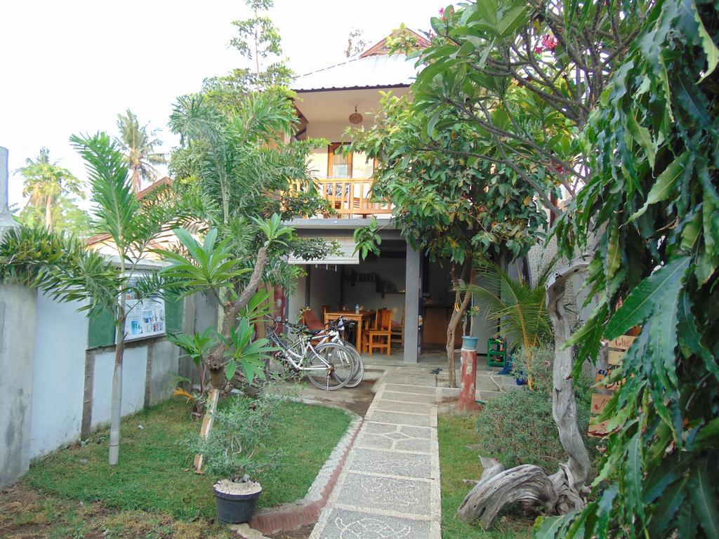 Santigi Homestay Gili Air Exterior foto